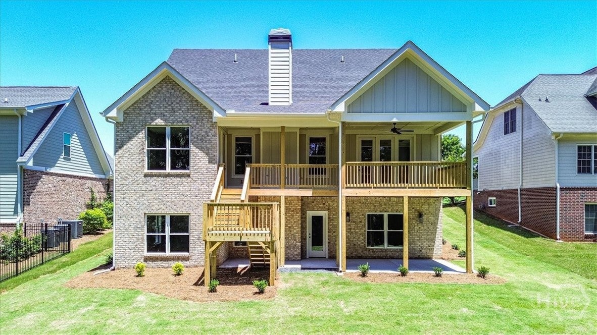 1609 Meadow Lakes Drive