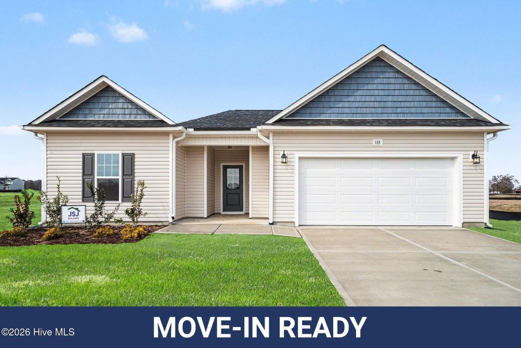 Photo of 133 Tuscarora Drive, La Grange, NC 28551 (MLS # 100555261)