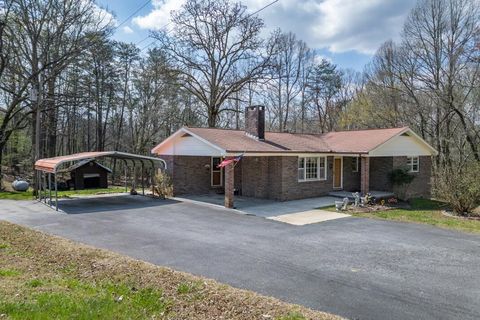 Homes For Sale - 1266 Ford Road<br/> Warne, NC 28909