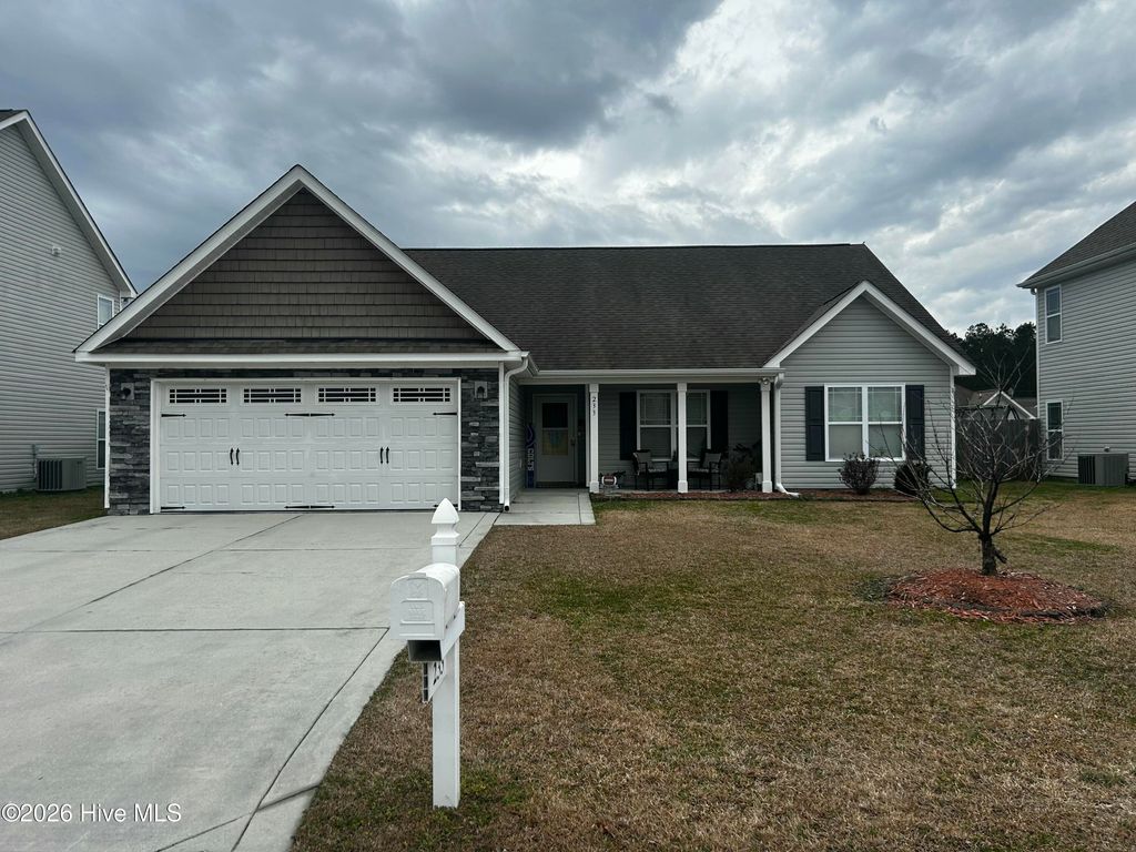 Photo of 233 Merin Height Road, Jacksonville, NC 28546 (MLS # 100556035)