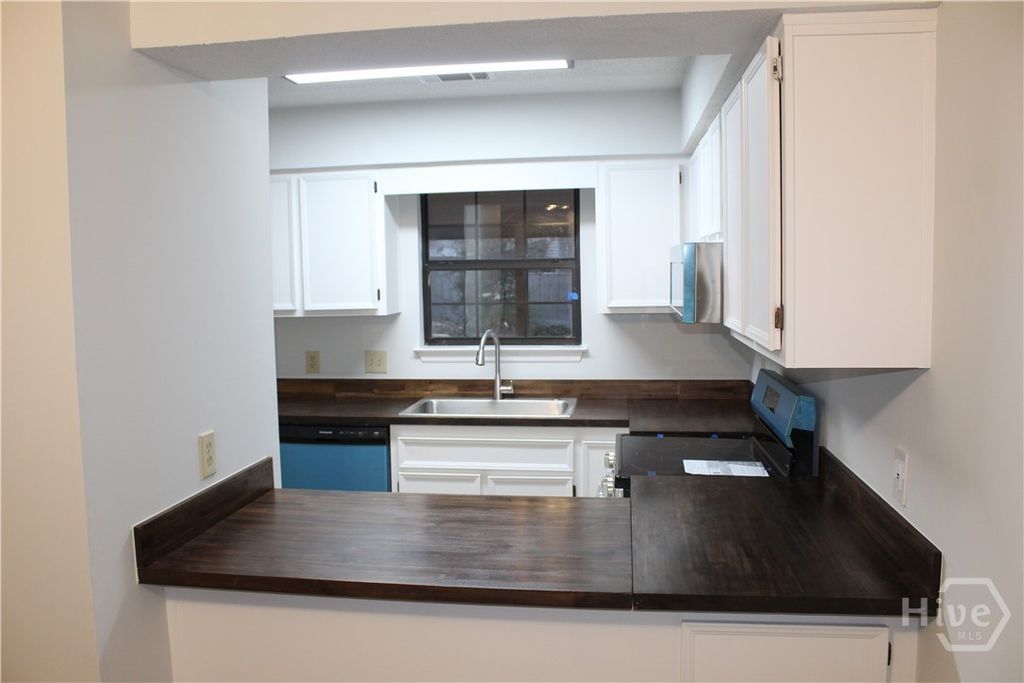 Photo of 17 Hidden Lake Court, Savannah, GA 31419 (MLS # SA348077)