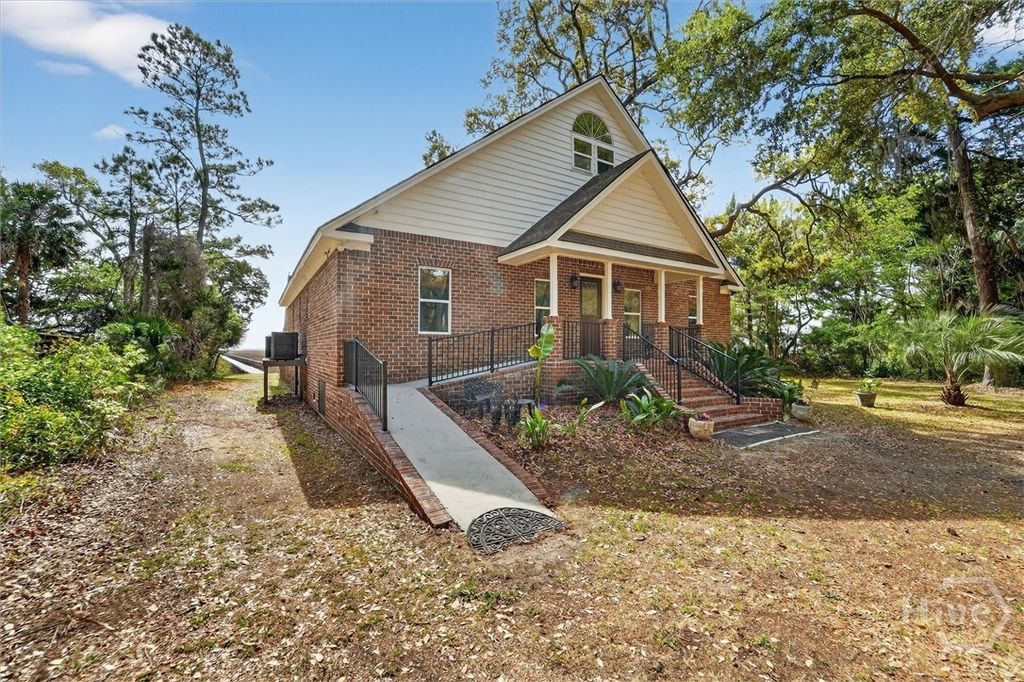 Photo of 725 Youmans Road, Midway, GA 31320 (MLS # SA352892)
