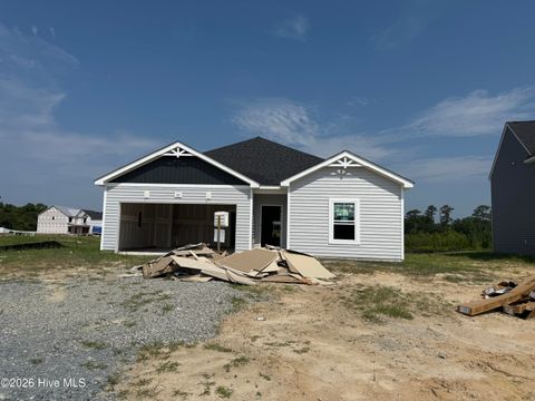 Homes For Sale - 37 Fiddleneck Court<br/> Selma, NC 27576