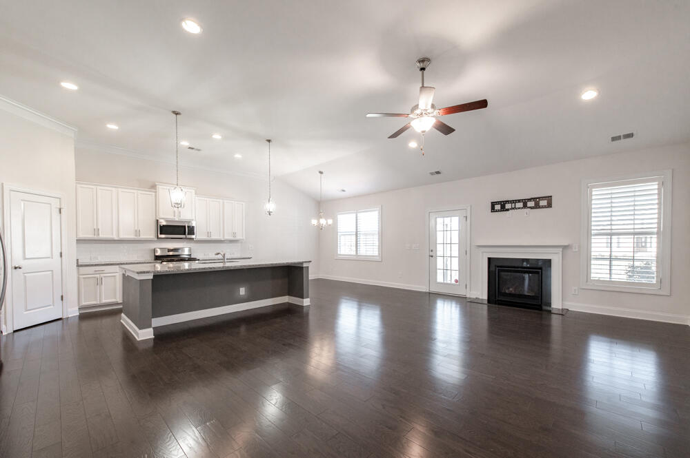 142 Fitzsimmon'S Drive