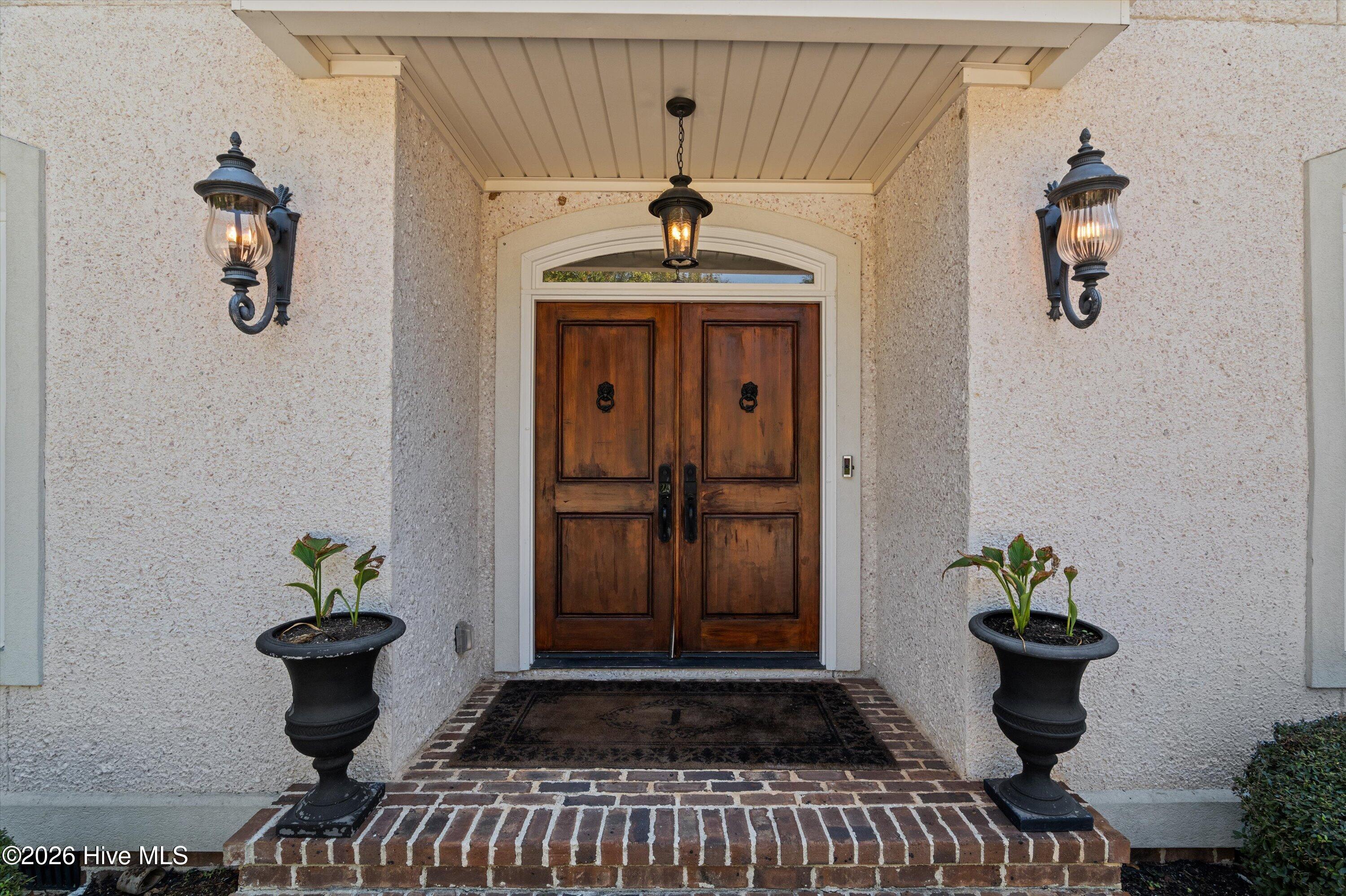 602 Emerald Crossing