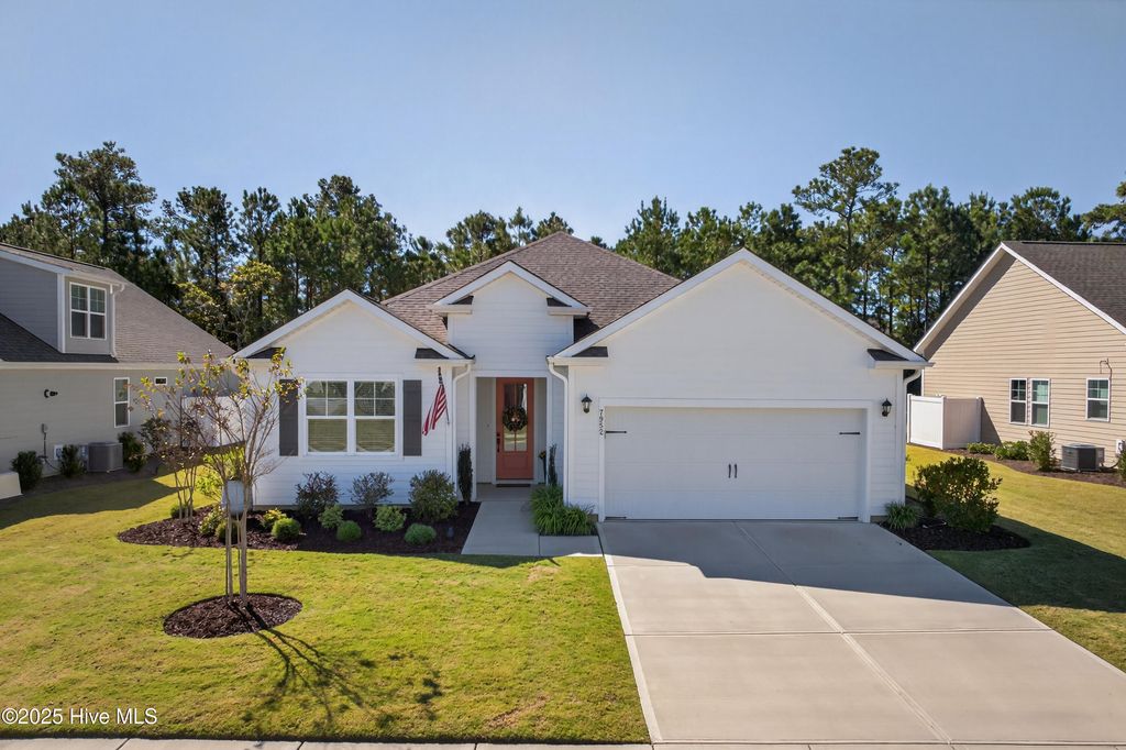 Photo of 7952 Harrier Circle, Leland, NC 28451 (MLS # 100538241)
