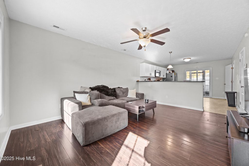 Photo of 508 Cider Hill Road, Jacksonville, NC 28546 (MLS # 100545796)