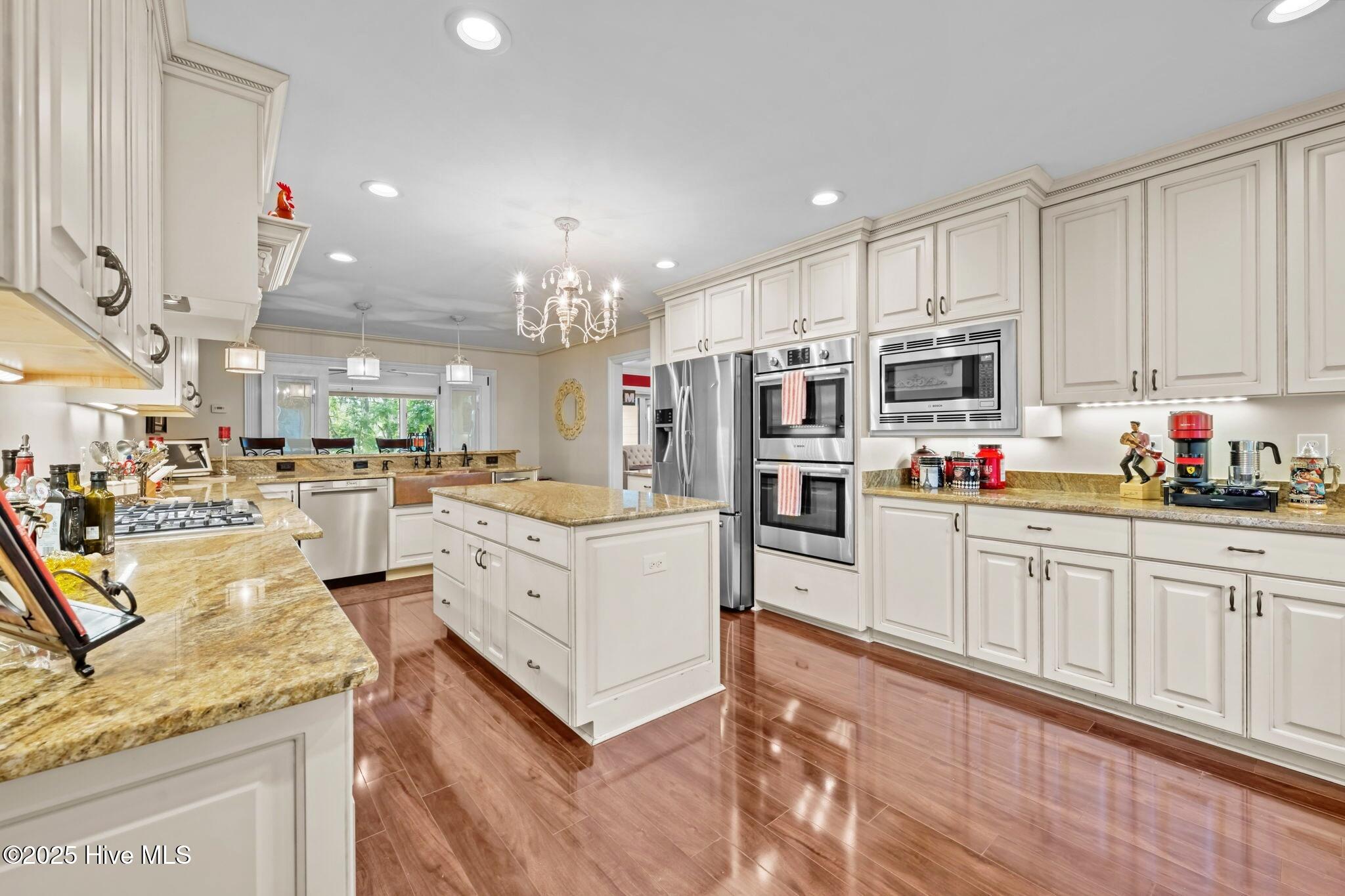 259 W Rock Creek Road