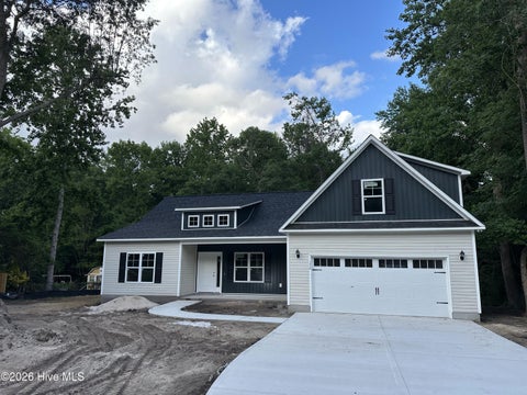Homes For Sale - 170 Middleton Place<br/> Sneads Ferry, NC 28460