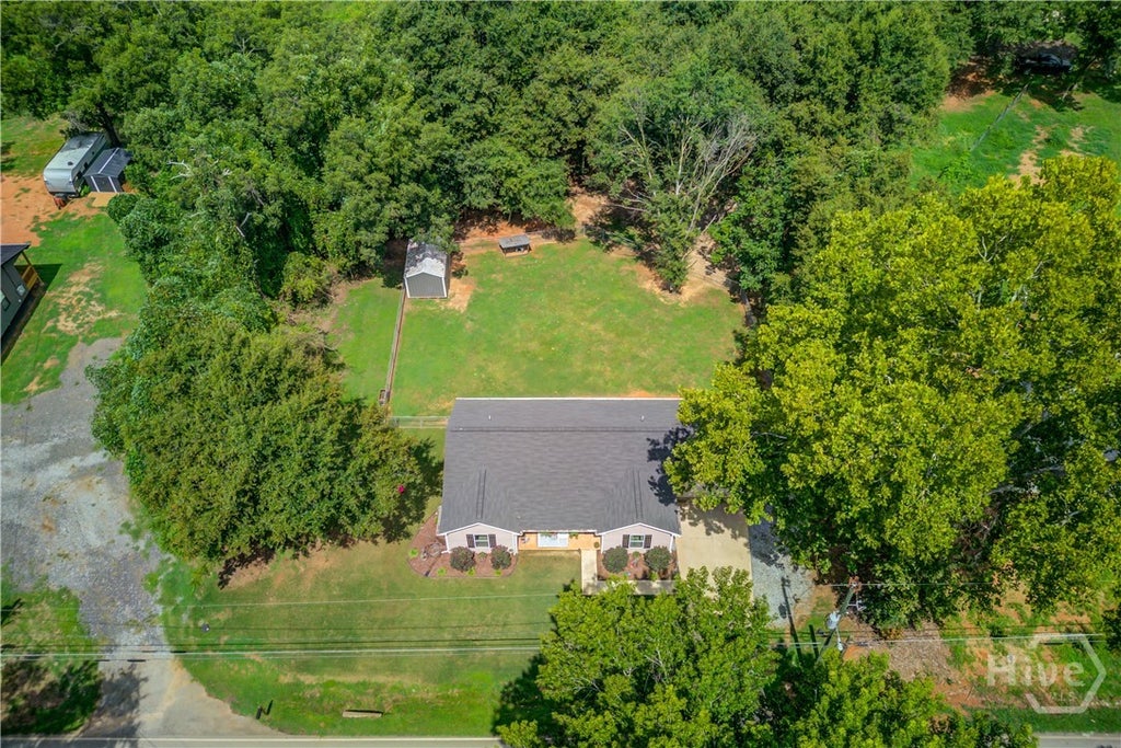 Photo of 418 Starrs Bridge Road, Canon, GA 30520 (MLS # CL362403)