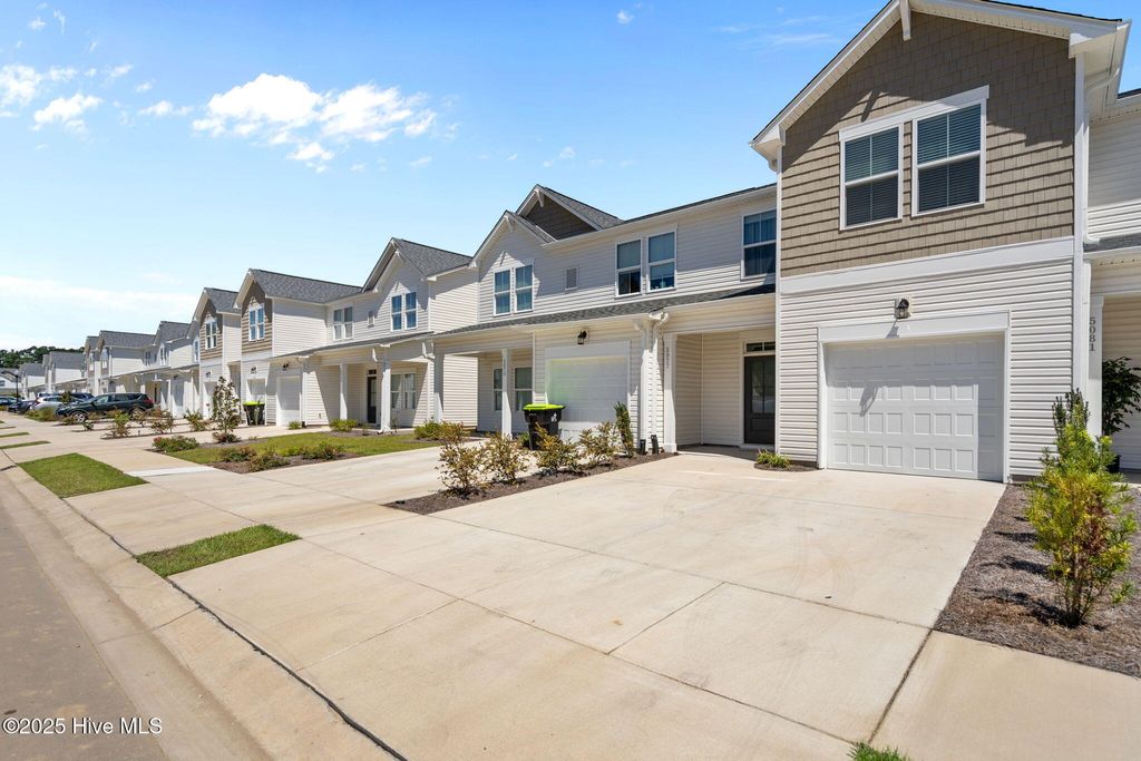 Photo of 5077 Northstar Drive, Leland, NC 28451 (MLS # 100527682)