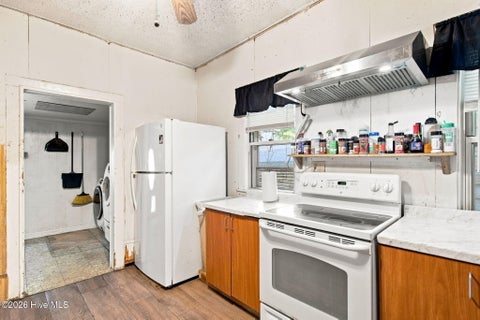 Tiny photo for 1006 S 5th Avenue, Wilmington, NC 28401 (MLS # 100594072)