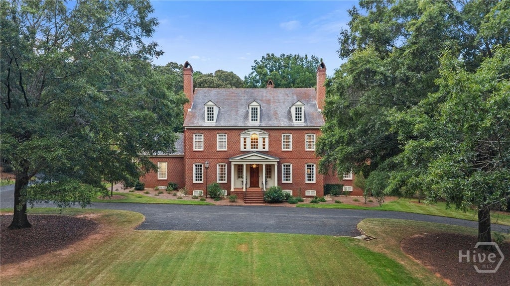 Photo of 125 Tallassee Oaks Trail, Athens, GA 30606 (MLS # CL365821)