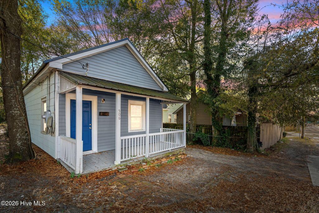 Photo of 506 Wooster Street, Wilmington, NC 28401 (MLS # 100548651)