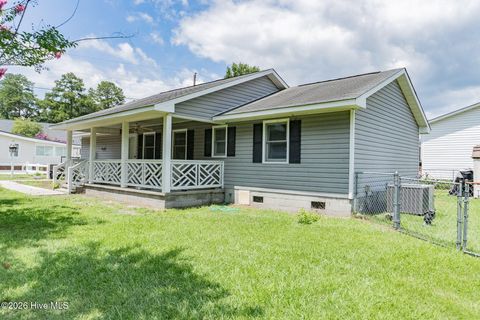 Photo of 12 Sandy Cove, Elizabethtown, NC 28337 (MLS # 100585470)