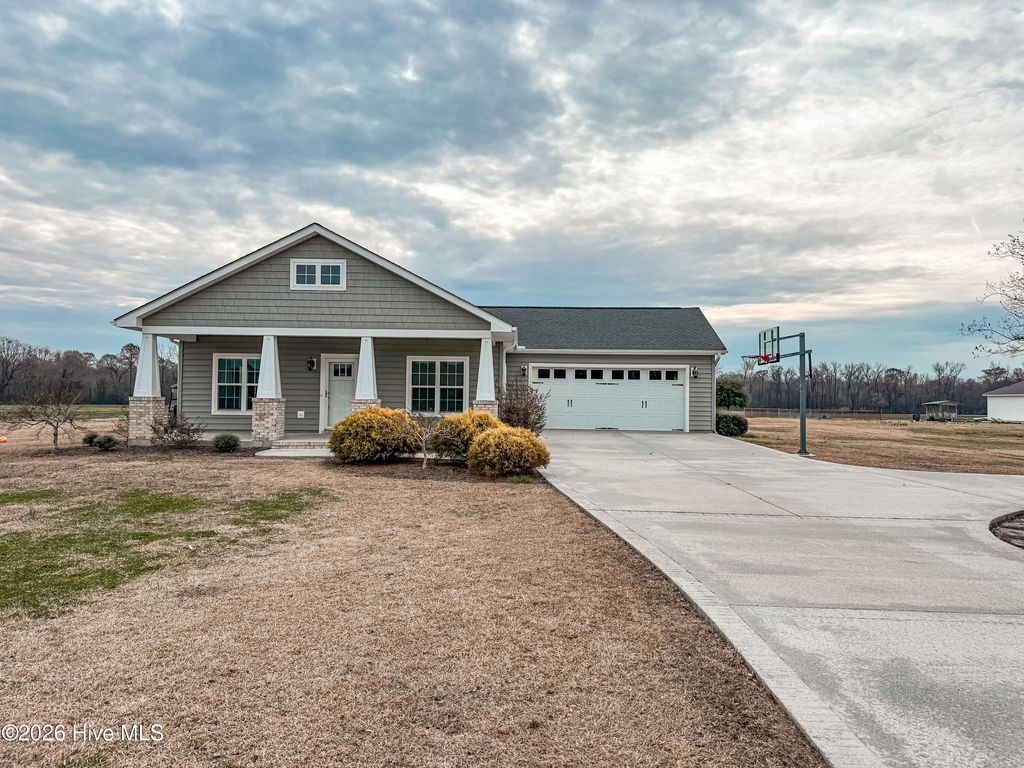 Photo of 1565 Old Chinquapin Road, Beulaville, NC 28518 (MLS # 100556608)
