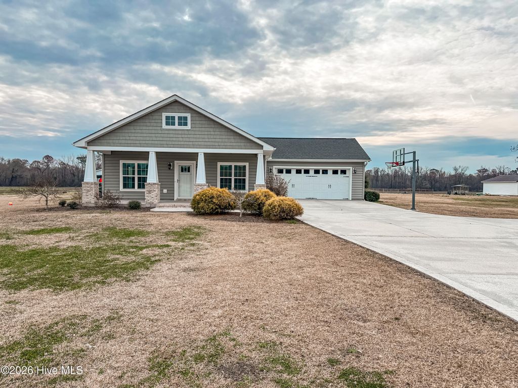 Photo of 1565 Old Chinquapin Road, Beulaville, NC 28518 (MLS # 100556608)