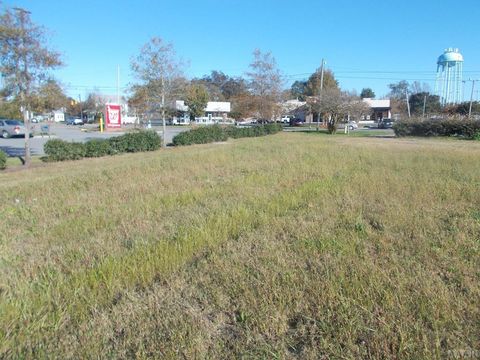 Vacant Land For Sale - 713 N Broad Street<br/> Edenton, NC 27932