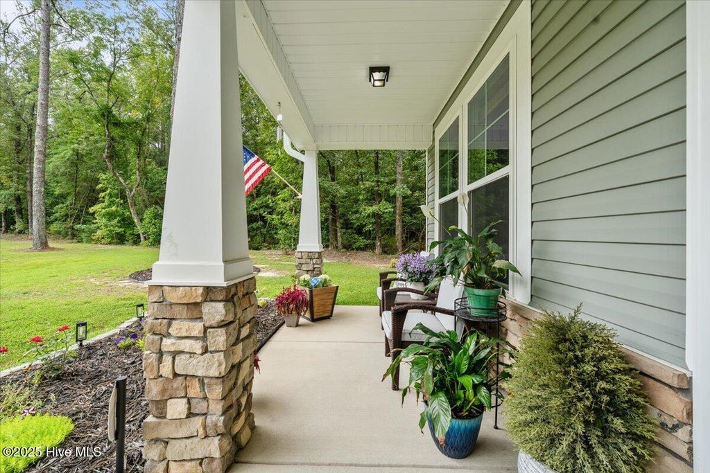Photo of 400 Everest Court, Aberdeen, NC 28315 (MLS # 100590140)