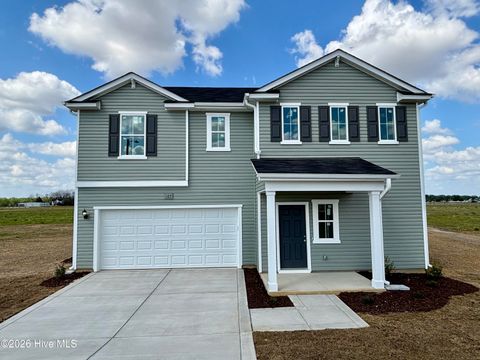 Homes For Sale - 105 Hayes Drive<br/> Pikeville, NC 27863