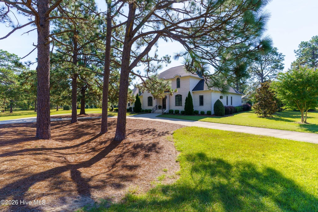 Photo of 141 Pine Barrens Court, Southern Pines, NC 28387 (MLS # 100609988)