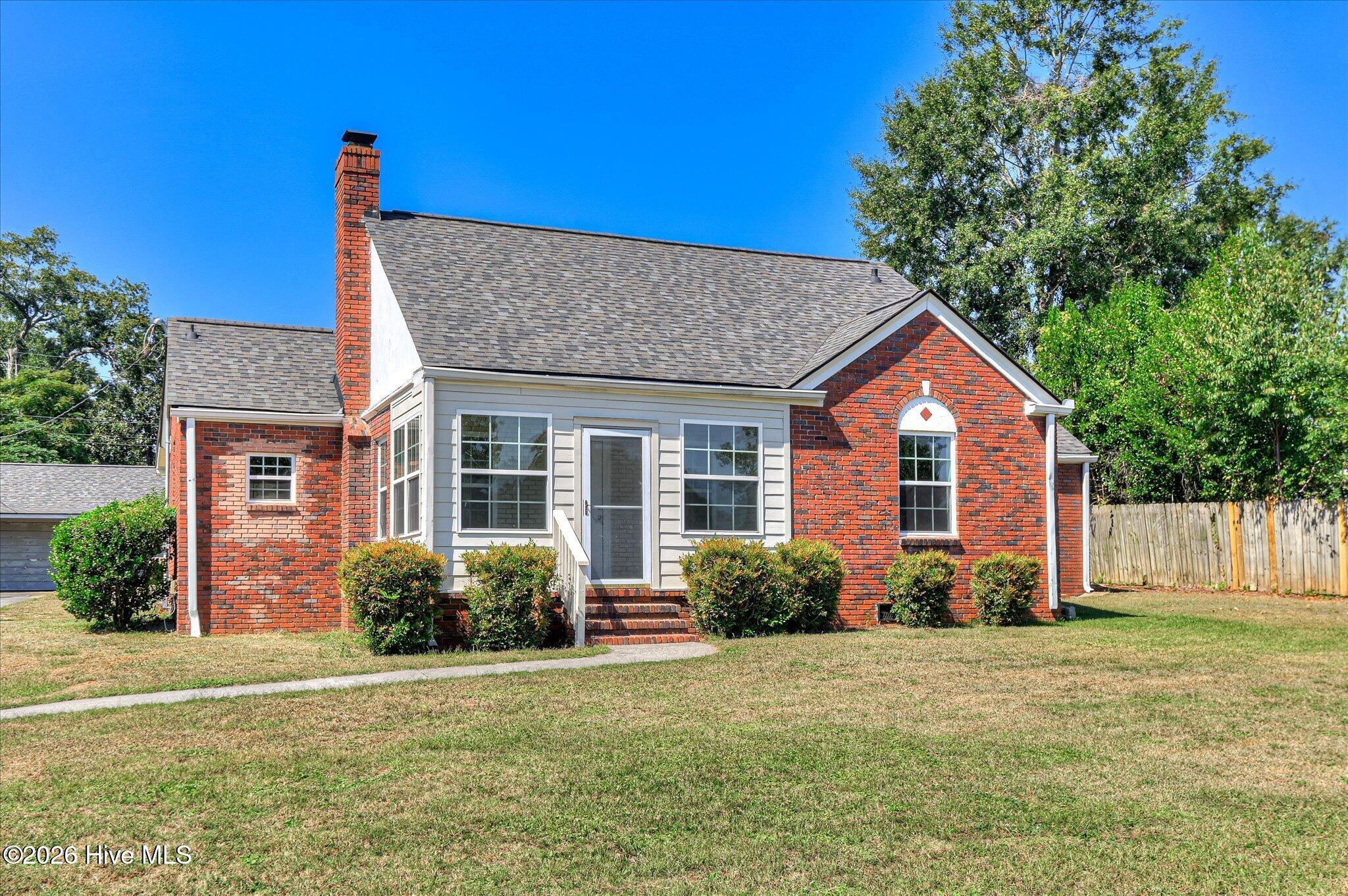 1004 Redbird Road