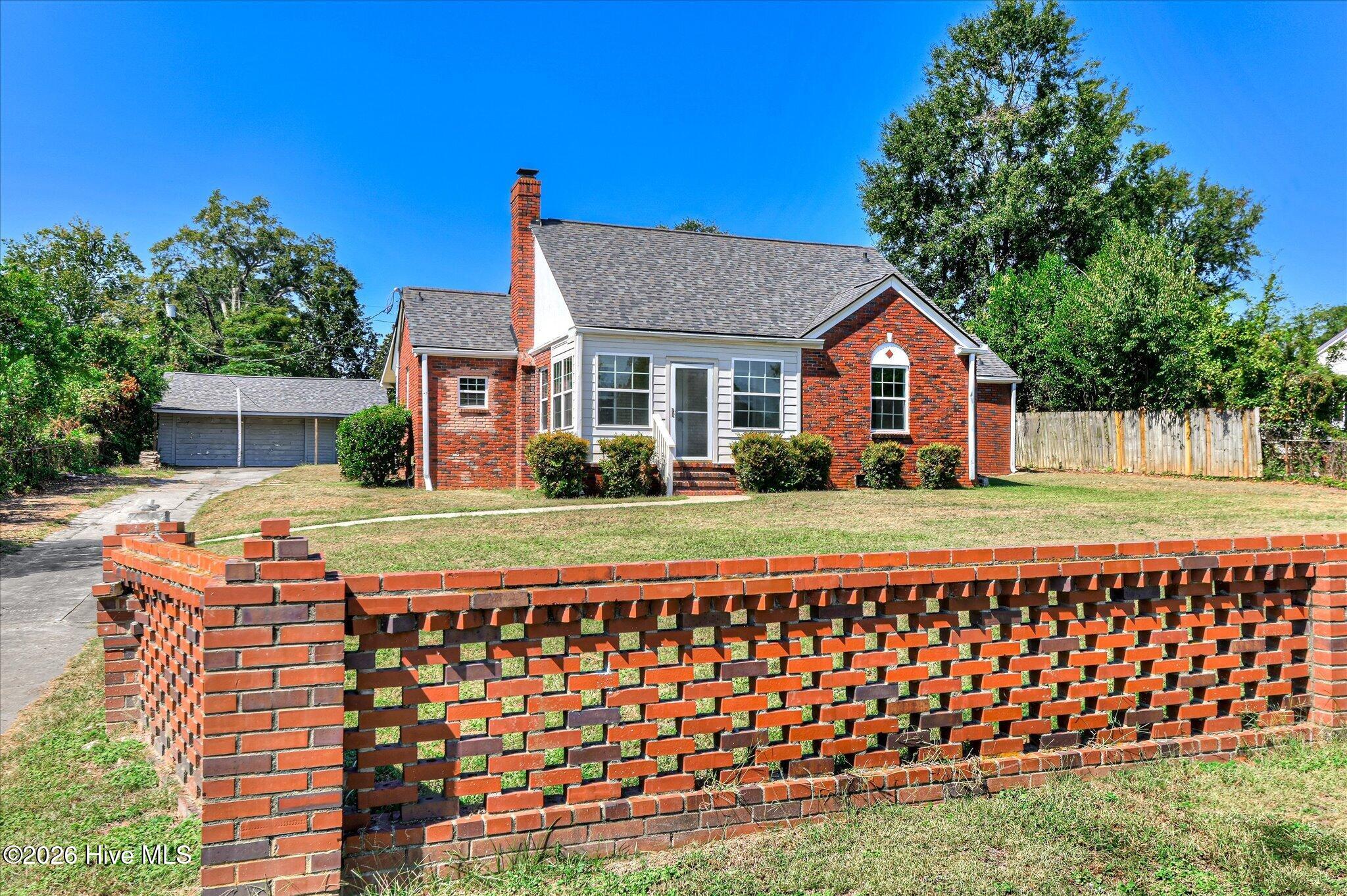 1004 Redbird Road