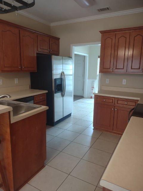 2919 Aylesbury Drive