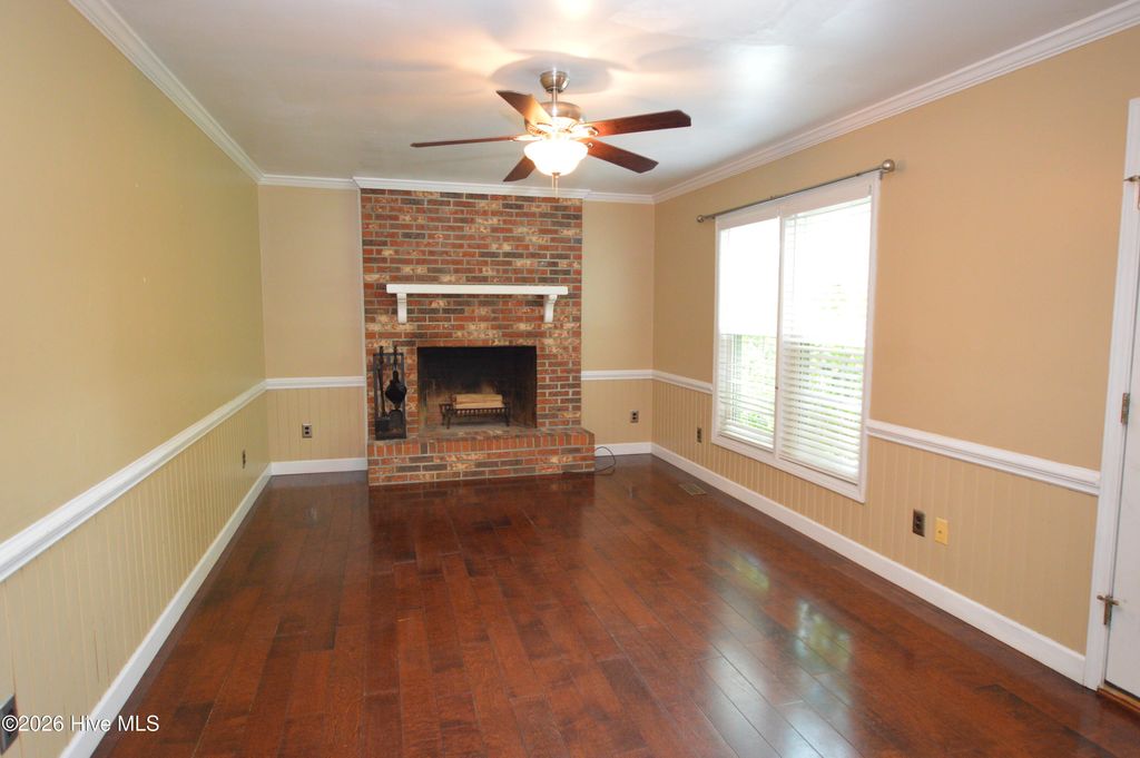 Photo of 121 Kemberly Court, Jacksonville, NC 28540 (MLS # 100547848)