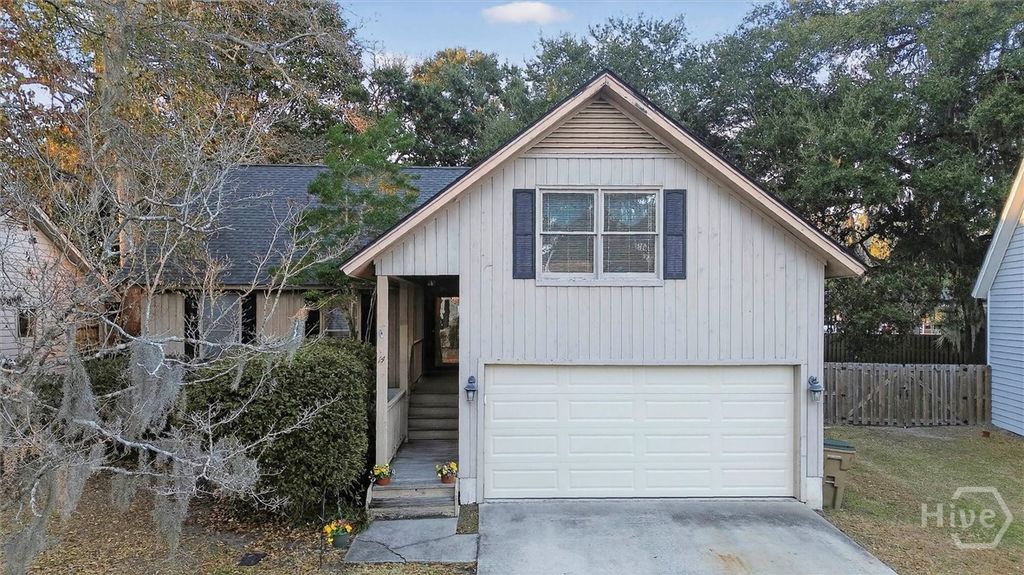 Photo of 14 E Deerwood Road, Savannah, GA 31410 (MLS # SA349104)