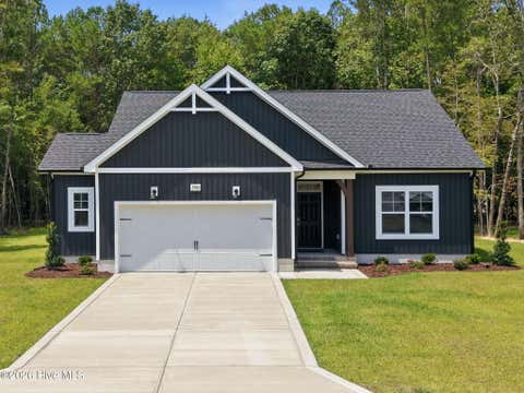 Homes For Sale - 2986 Tucker Hill Drive<br/> Pitt County, Grimesland, NC 27837