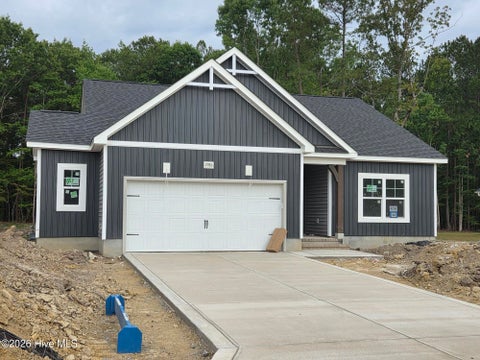 Homes For Sale - 2986 Tucker Hill Drive<br/> Pitt County, Grimesland, NC 27837
