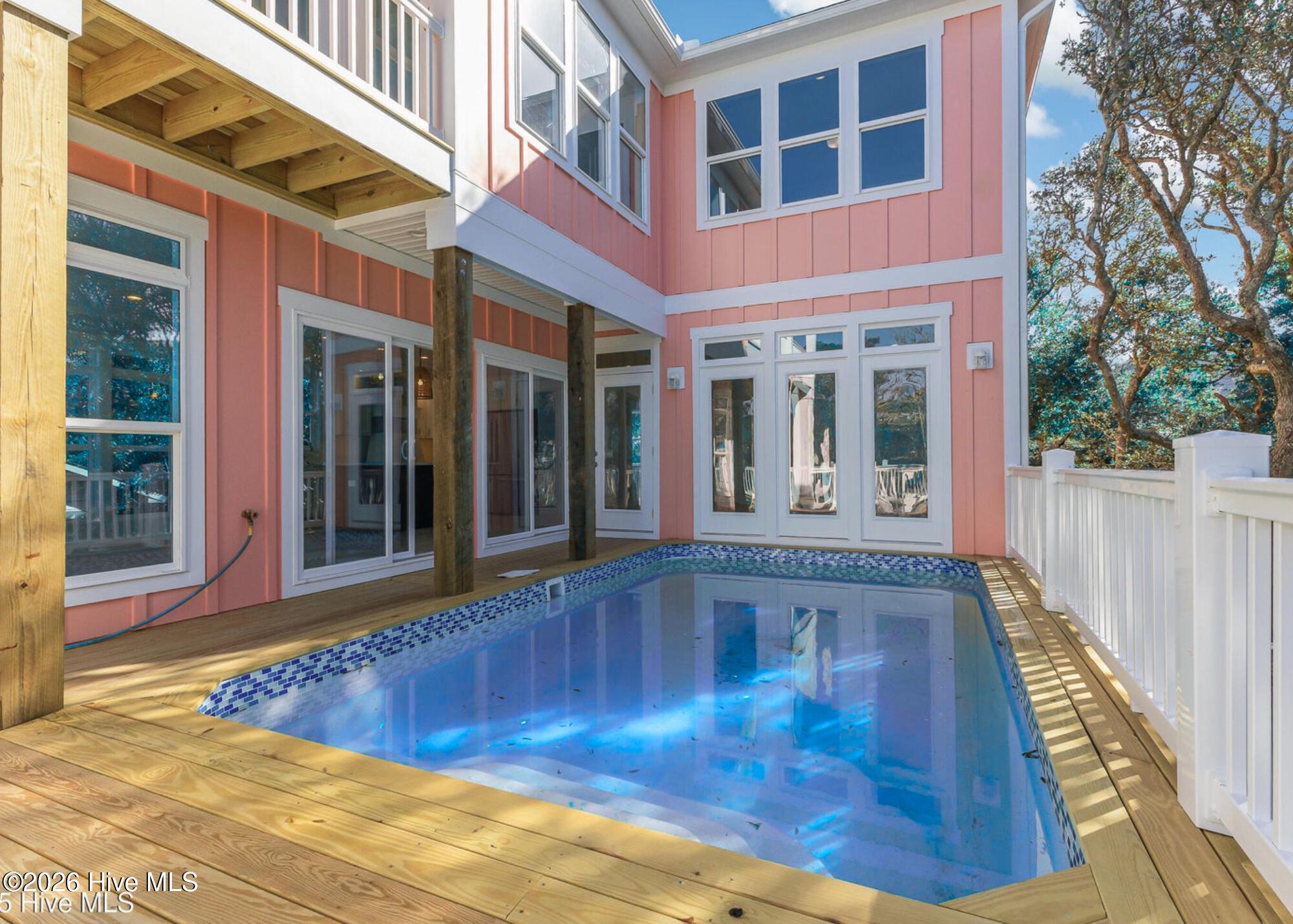 114 SE 75th Street