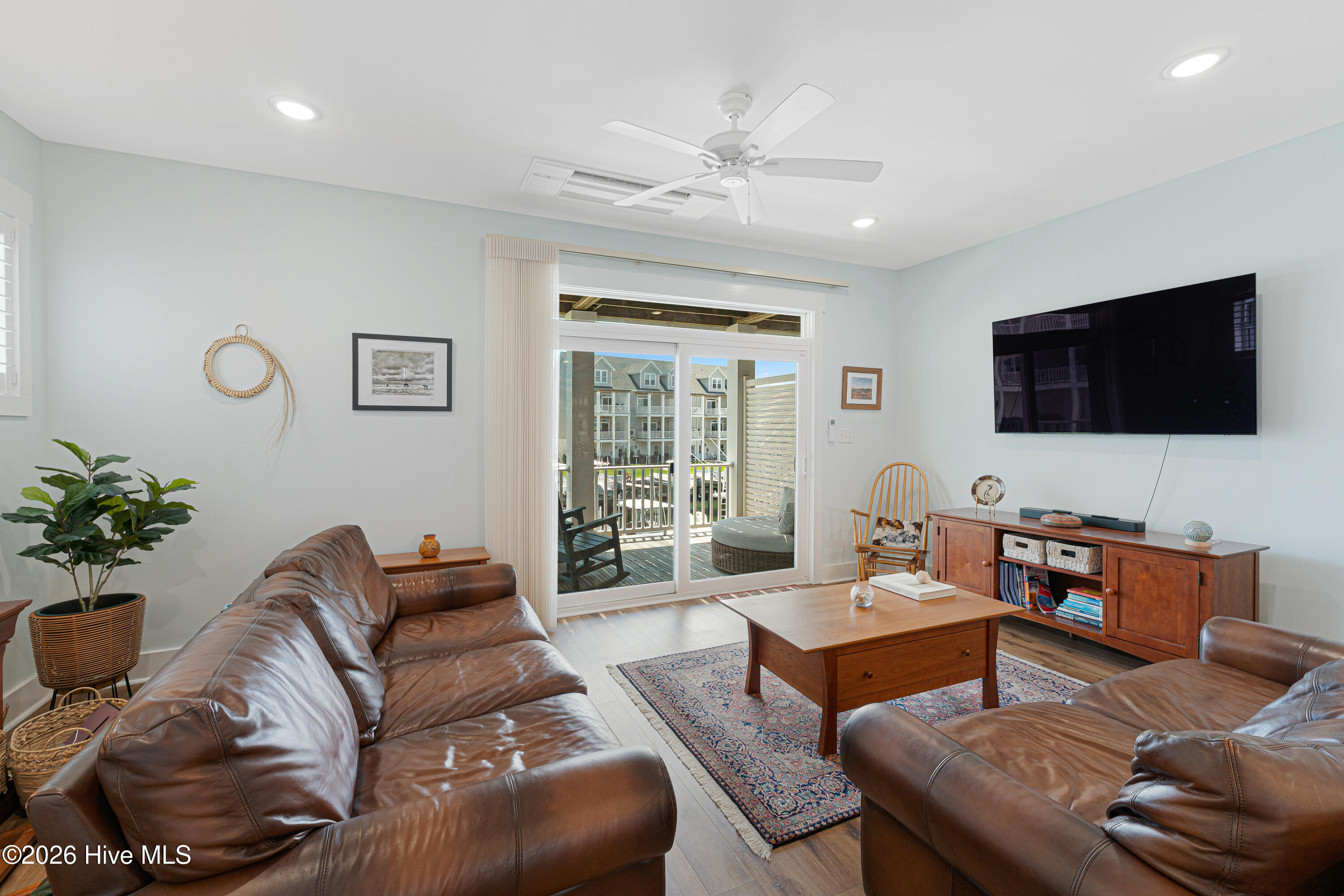 200 Olde Towne Yacht Club Drive 27 Inlet Cove