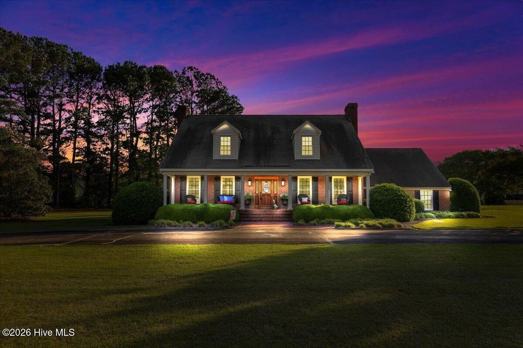 Photo of 2529 U.S. Highway 70 W, Goldsboro, NC 27530 (MLS # 100572590)