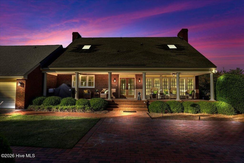 Photo of 2529 U.S. Highway 70 W, Goldsboro, NC 27530 (MLS # 100572590)