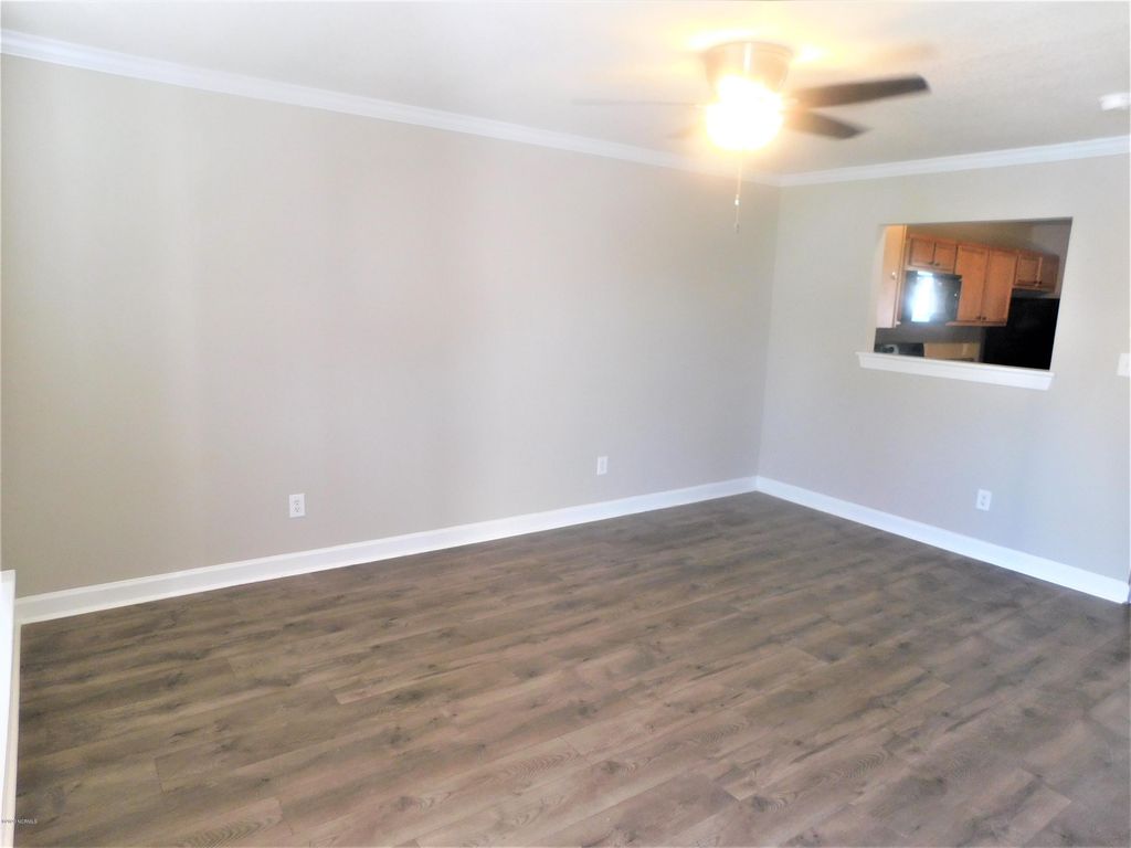 Photo of 609 Streamwood Drive, Jacksonville, NC 28546 (MLS # 100576042)