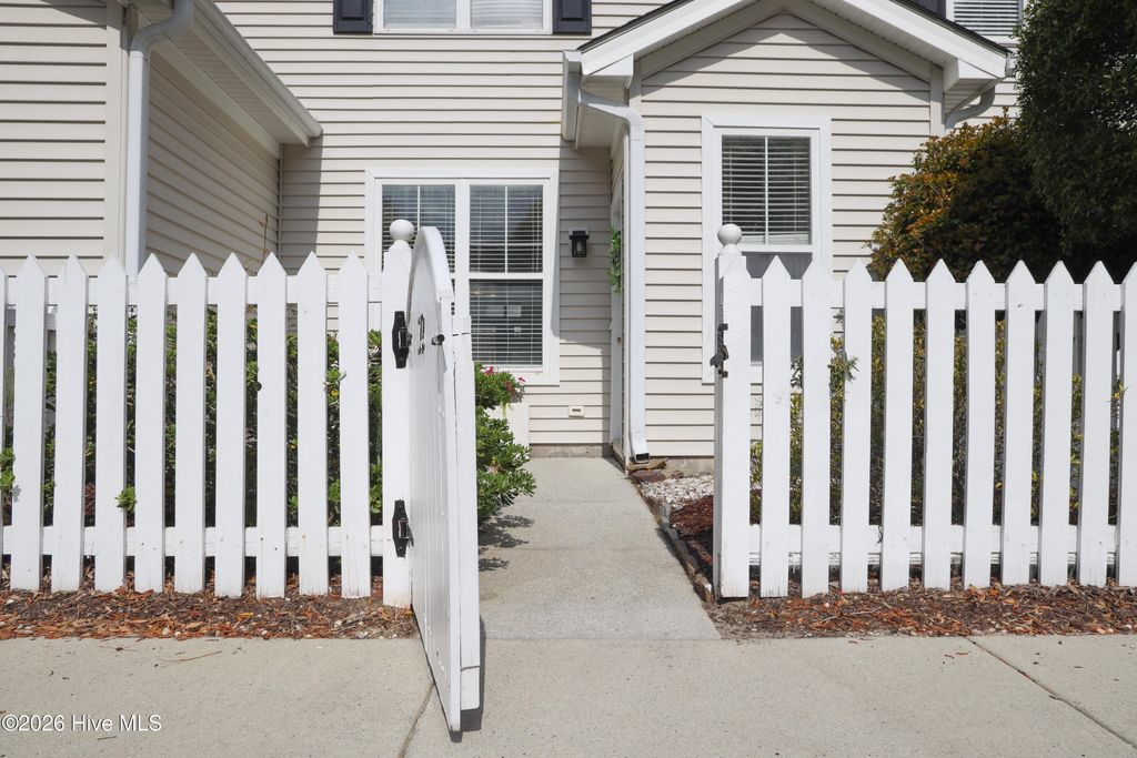 Photo of 5813 Wrightsville Avenue #Apt 172, Wilmington, NC 28403 (MLS # 100565370)