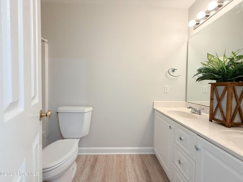 Tiny photo for 5813 Wrightsville Avenue #Apt 172, Wilmington, NC 28403 (MLS # 100565370)