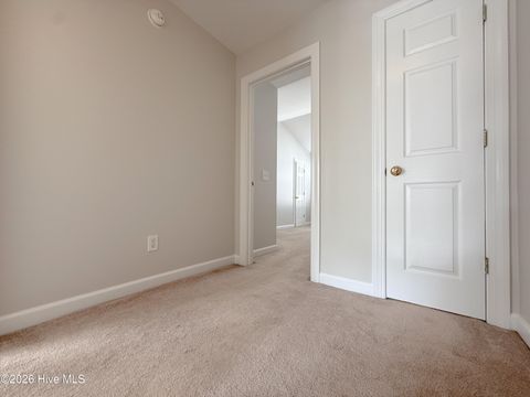 Tiny photo for 5813 Wrightsville Avenue #Apt 172, Wilmington, NC 28403 (MLS # 100565370)