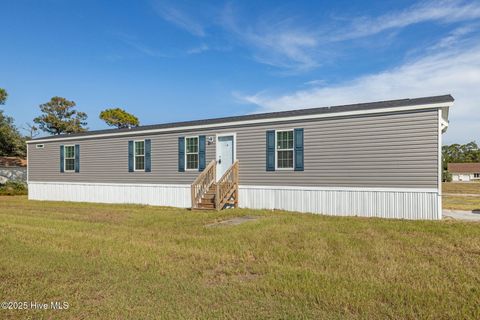 139 Barbee Street Harkers Island NC 28531