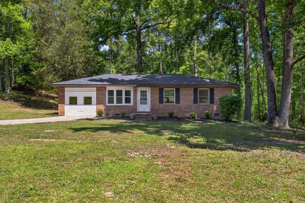 Photo of 1544 Jean Road, Thomson, GA 30824 (MLS # 555597)