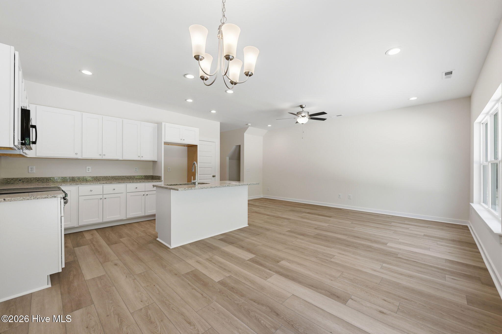 104 Palm Circle