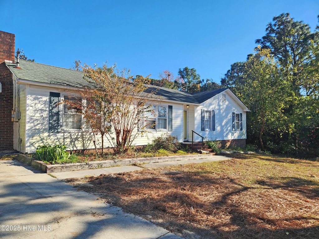 Photo of 757 Silver Lake Road, Wilmington, NC 28412 (MLS # 100545046)