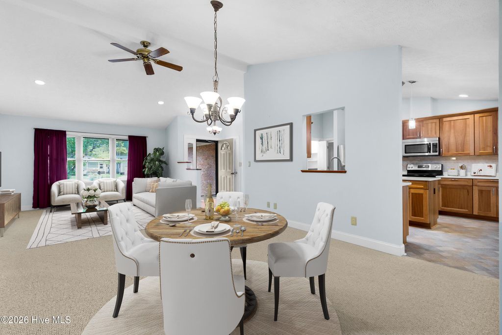 Photo of 903 Lanyard Lane, New Bern, NC 28560 (MLS # 100567066)