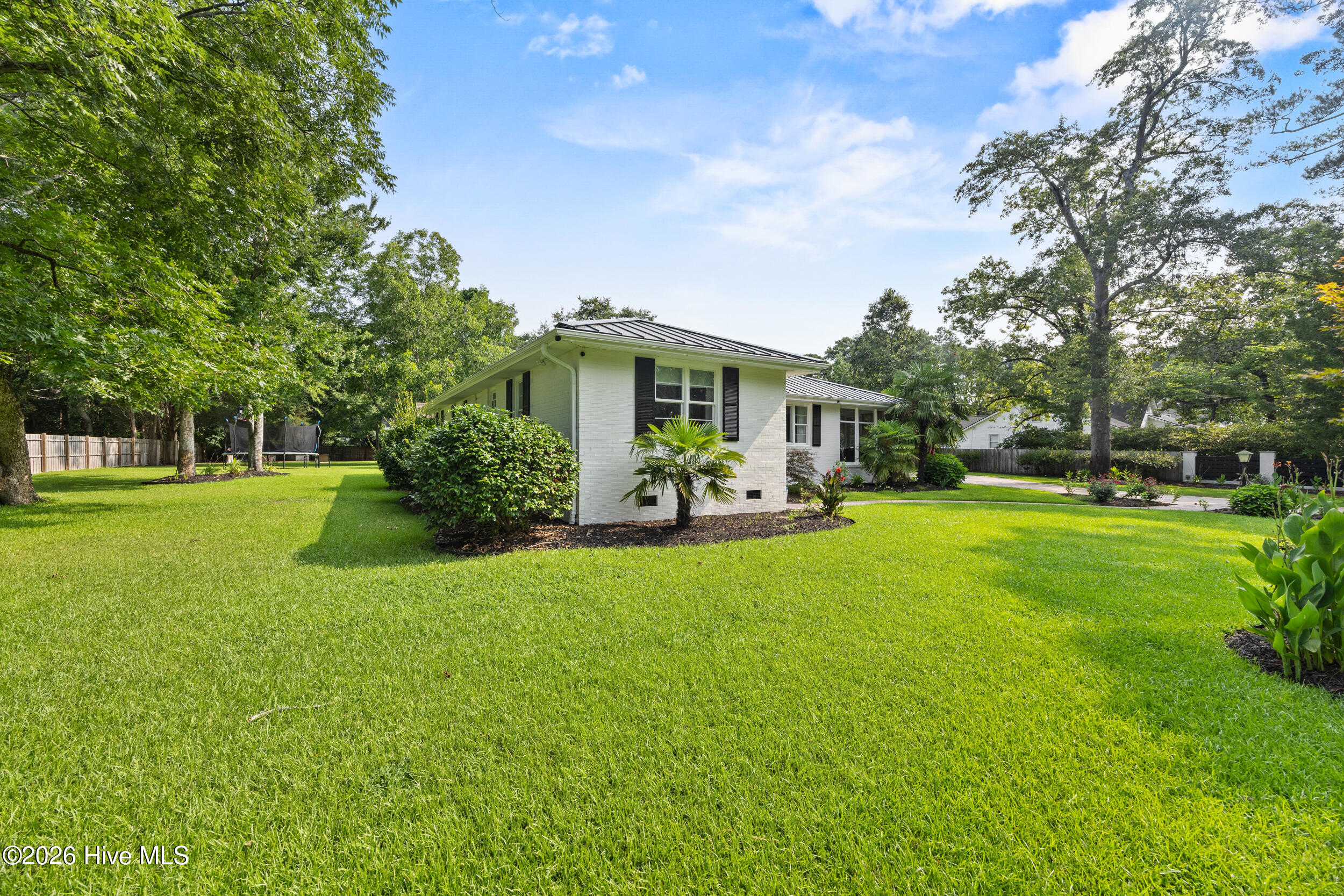 123 Laurel Drive