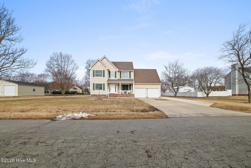 Photo of 137 Kings Way, Moyock, NC 27958 (MLS # 100553103)