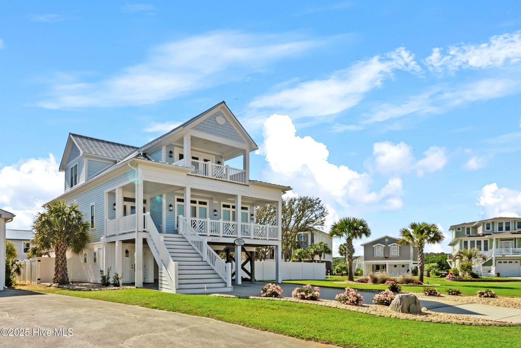Photo of 3604 W Pelican Drive, Oak Island, NC 28465 (MLS # 100505847)