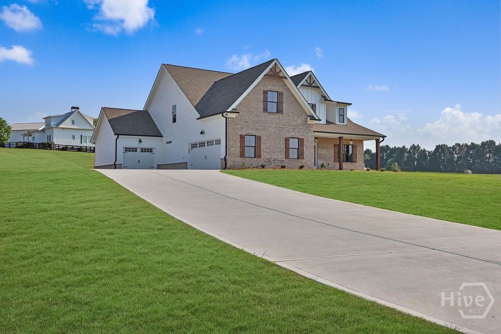 Photo of 3601 Fannie Thompson Road, Monroe, GA 30656 (MLS # CL358325)