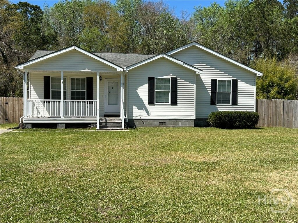 Photo of 121 Calico Ct Ct, Midway, GA 31320 (MLS # SA351892)